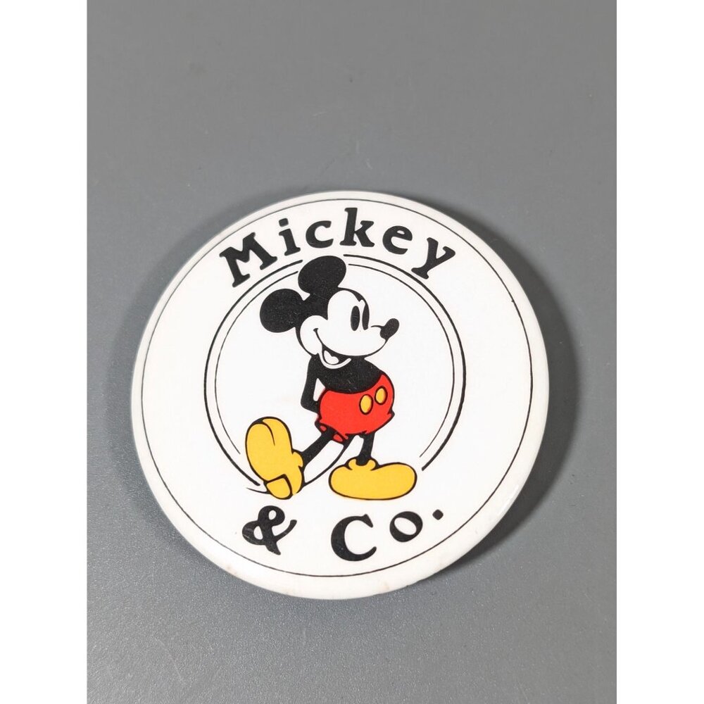 Walt Disney‎ Productions Mickey & CO Round Button Pin